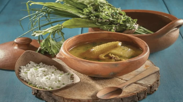Caldo de Gallina Criolla